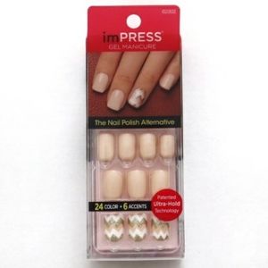 imPRESS Press-On Manicure
